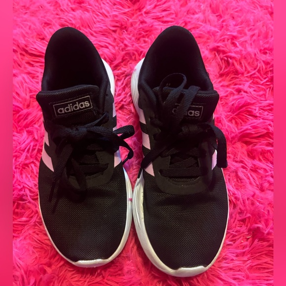 Black and Pink Women’s Adidas Tennis Shoes size 6 - Picture 4 of 5